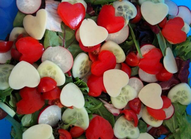 Cadeaux pour la Saint Valentin: salade de légumes