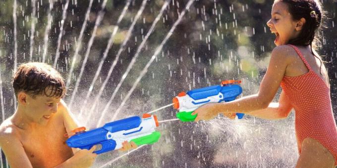 Anniversaire d'enfant: organiser des combats avec des pistolets à eau