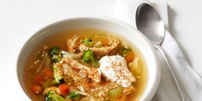 Soupe au poulet avec Quinoa