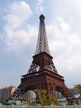Tyanduchen: une copie de la Tour Eiffel