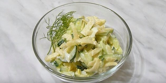 Les plats du navet: Salade de navet, concombre et œufs