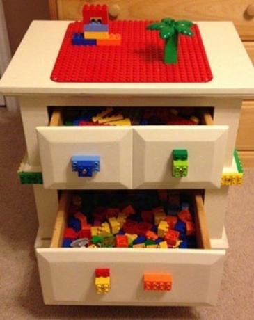 Tableau Lego des tables