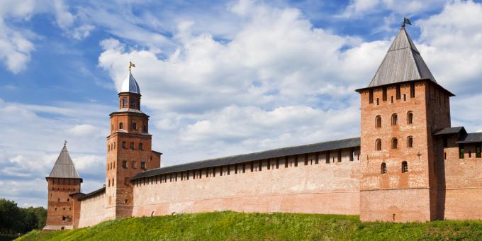 Attractions de Veliky Novgorod: le Kremlin