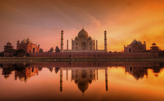 Coucher de soleil au Taj Mahal