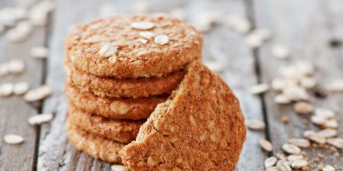 Biscuits à l'avoine et à la cannelle: une recette simple