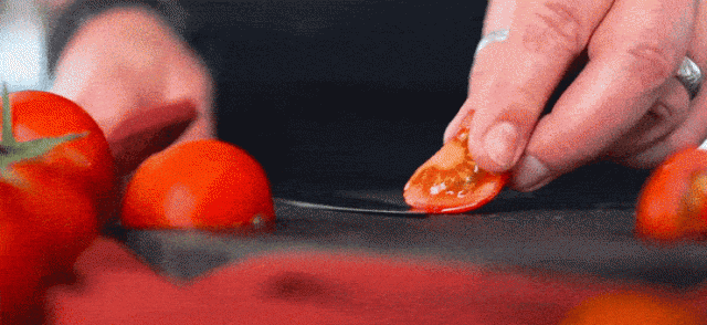 Comment peler une tomate