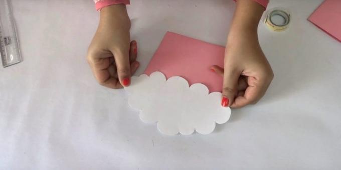 Carte d'anniversaire avec vos propres mains: nuage de colle