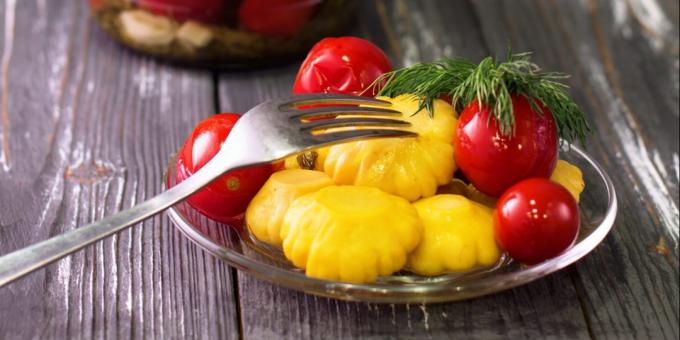 coquilles Saint-Jacques marinées, tomates