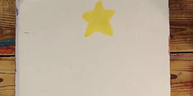 comment dessiner arbre pelucheux: image d'une étoile