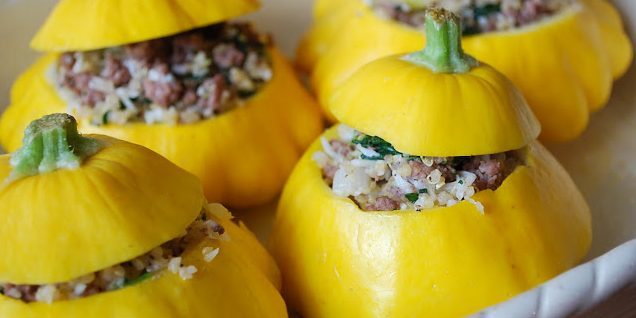 Squash farci au quinoa et de bœuf