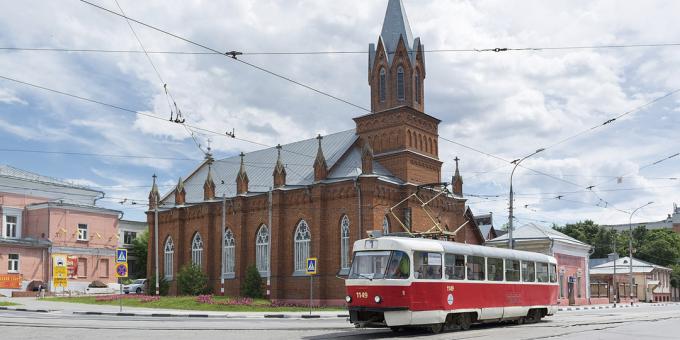 Que voir à Oulianovsk: l'église évangélique luthérienne de Sainte-Marie
