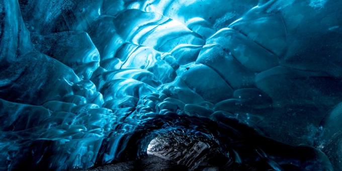 Étonnamment bel endroit: la grotte de glace Mendenhall, Alaska