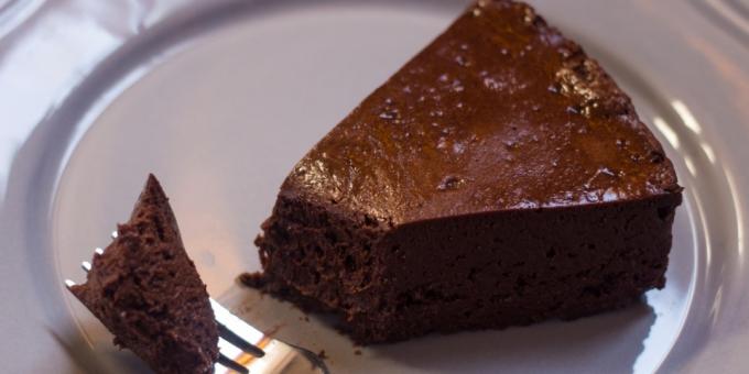 Gâteau mousse au chocolat avec 3 ingrédients