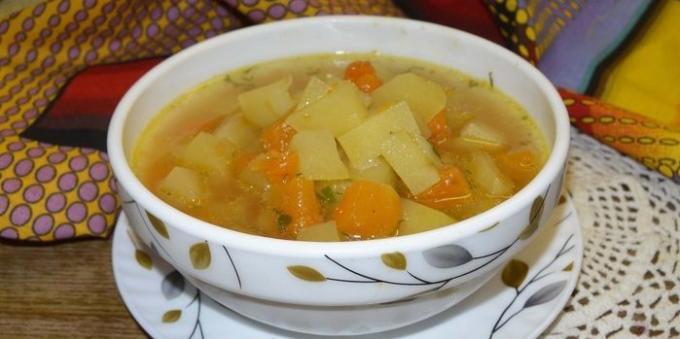 Soupe au potiron, pommes de terre et gingembre
