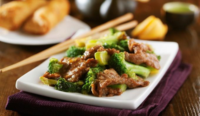 Boeuf sauté au brocoli