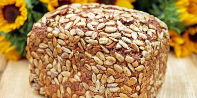 Aliments au magnésium: céréales à grains entiers, son, pain à grains entiers
