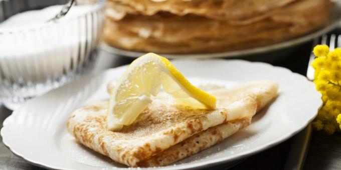 Ces crêpes. Crêpes françaises fines et incroyablement tendres