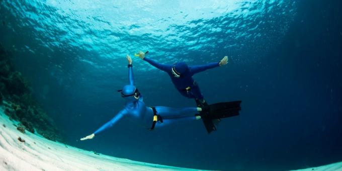 Kirill Popov: plongée sous-marine Contrairement à