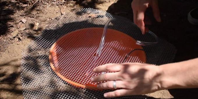 Comment faire une fontaine DIY: faire un trou