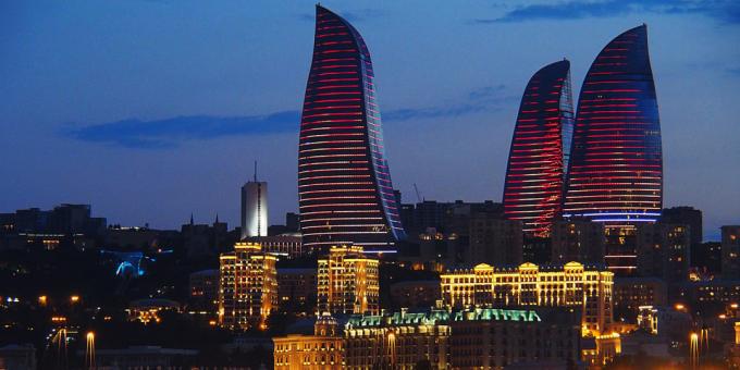 pays voisins: Flame Towers en Azerbaïdjan