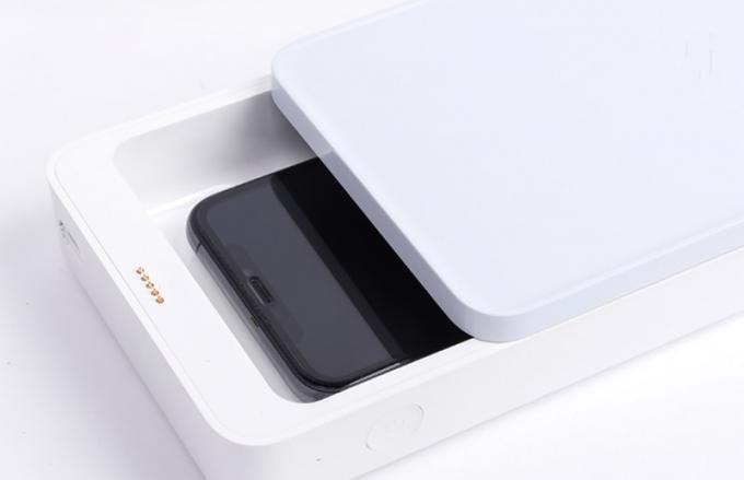 Xiaomi a présenté un étui pour désinfecter les smartphones et autres équipements