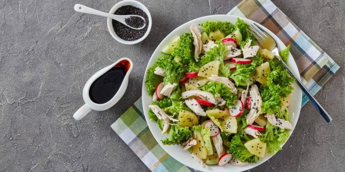 Salade de poulet, ananas et radis