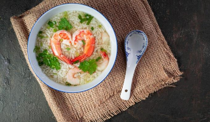 Soupe de riz thaï aux crevettes