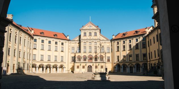 Reposez en Biélorussie: châteaux