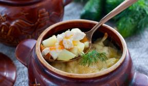 Poulet en pot avec légumes et fromage