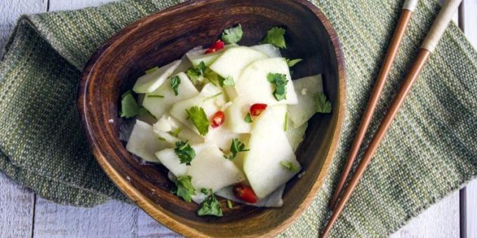 recette de salade de chou-fleur avec le piment et l'ail
