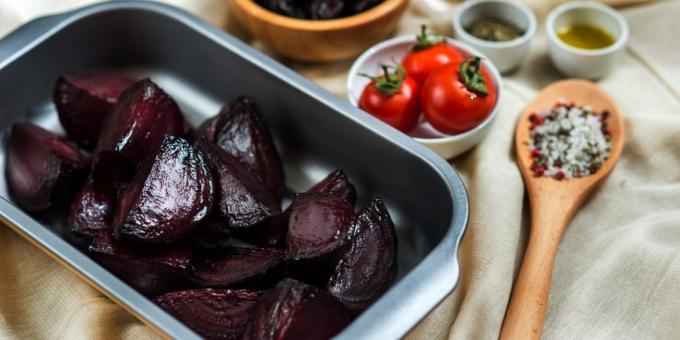 Légumes dans le four: betteraves avec glaçure balsamique