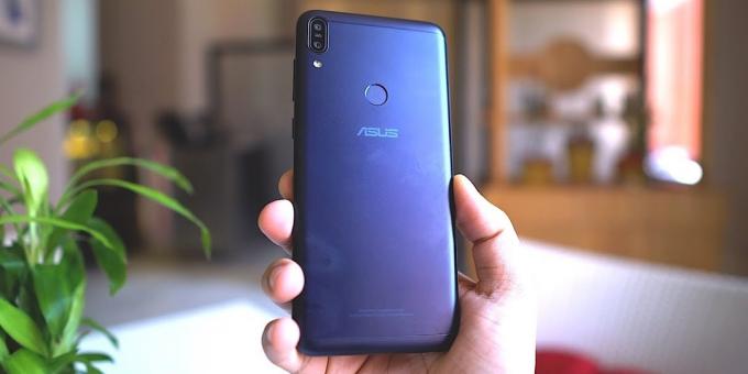 Alternatives à « Yandex. Téléphone »: Asus Zenfone Max Pro M1