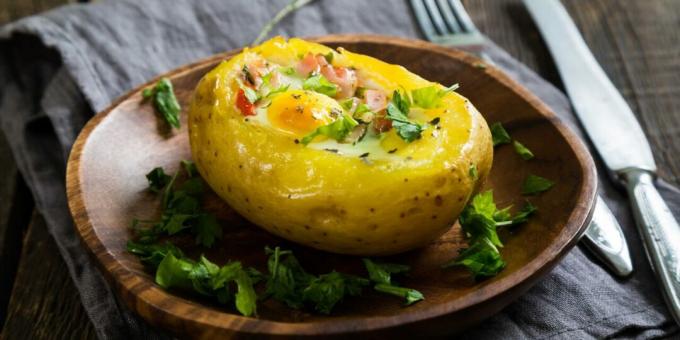 Oeufs brouillés au jambon et pommes de terre