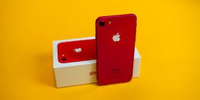 Comment acheter iPhone rouge 7 en Europe pour 10 000 roubles moins cher (+ concours)