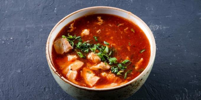 Soupe de tomates à l'italienne au poulet