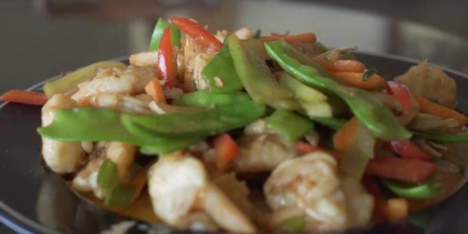 Comment faire cuire les crevettes: légumes dans les crevettes chinois
