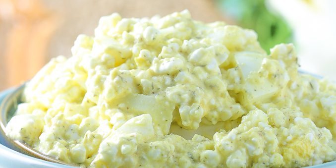 Salade d'œufs et de fromage
