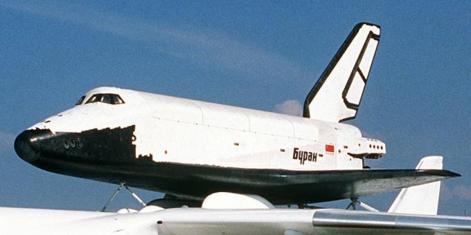 "Bourane" au salon aérospatial du Bourget, 1989